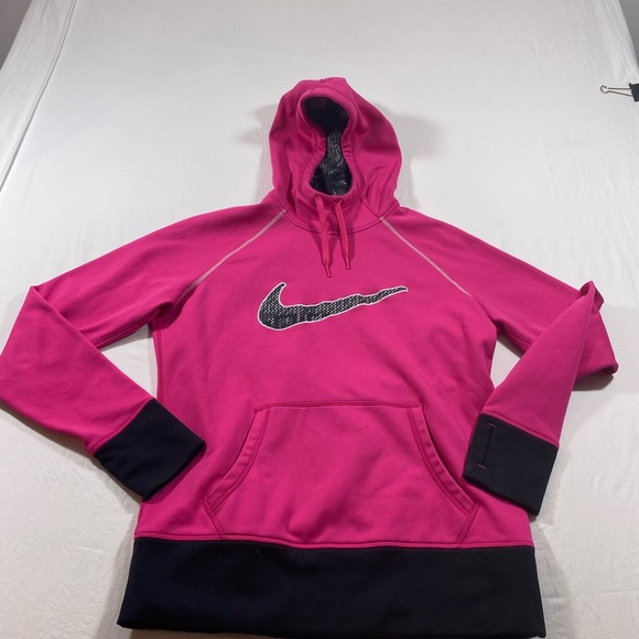 Nike Tops - Nike Therma Fit Hoodie Sweatshirt Woman’s Médium pink black fleece hooded pocket